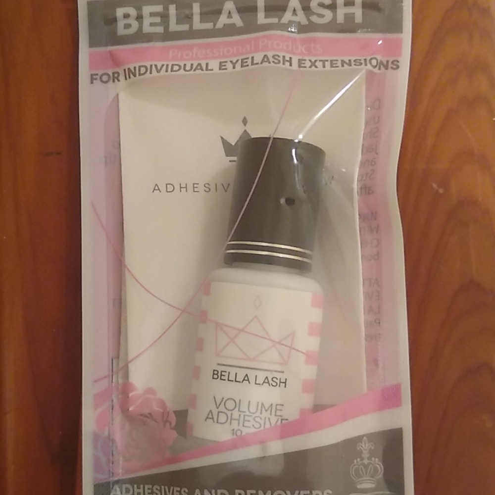 Lash adhesive
